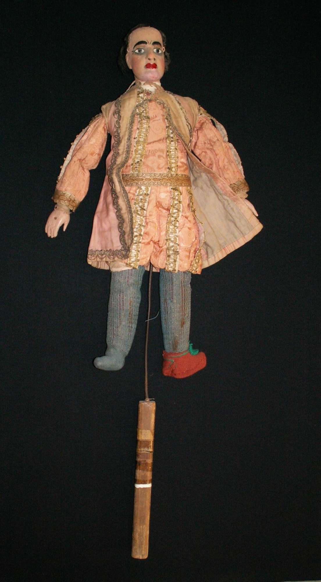 Paggio davanti prima del restauro